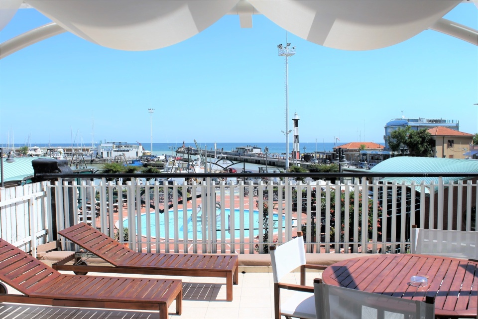 1-Bedroom Seafront Apartment